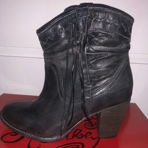 COPY - NEW leather fringe booties